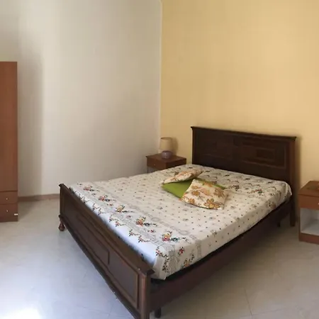Casa Vacanza Ad Aieta 公寓